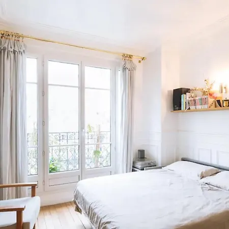 Family Spacious&central 1bd Apart For 4 * Parijs