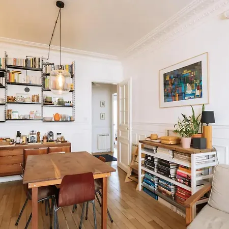 Family Spacious&central 1bd Apart For 4 Parijs