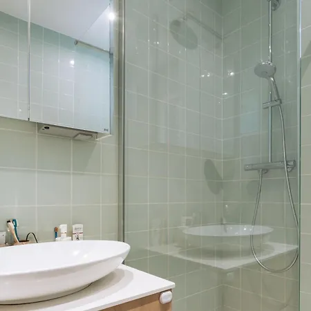 Family Spacious&central 1bd Apart For 4 Appartement Parijs