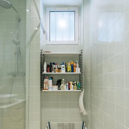 Family Spacious&central 1bd Apart For 4 *