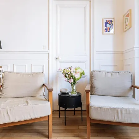 Family Spacious&central 1bd For 4
