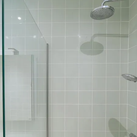 Family Spacious&central 1bd For 4 *